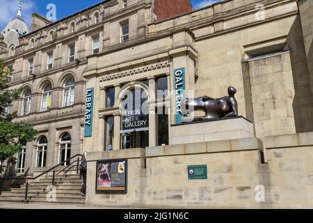 Main entrance and staircase to Leeds Art Gallery,  Leeds city centre, West Yorkshire, UK. Stock Photo