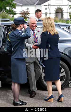 The Prince of Wales, Patron of the National Botanic Garden of Wales, arrives for a visit to the Botanic Gardens at Middleton Hall, Llanarthne. Picture date: Tuesday July 5, 2022. Stock Photo