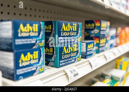 Advil drugs hi-res stock photography and images - Alamy