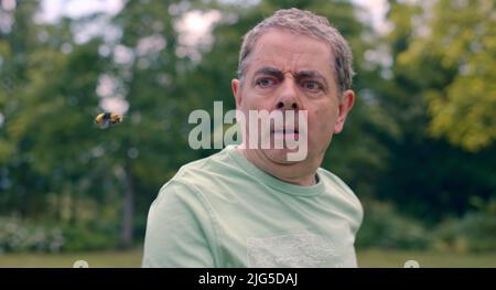 MAN VS. BEE, Rowan Atkinson, 'Chapter 6', (Season 1, Ep. 106, Aired ...