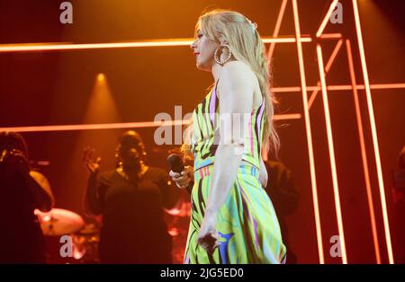 Becky Hill performing in concert to a sold-out crowd at Victoria Warehouse in Manchester on October 1st, 2021 Featuring: Becky Hill Where: Manchester, United Kingdom When: 01 Oct 2021 Credit: Graham Finney/WENN Stock Photo