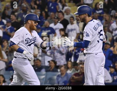 Los Angeles Dodgers center fielder Cody Bellinger (35) congratulates  Chicago Cubs left fielder Joc Pederson (24) after receiving his World  Series ring Stock Photo - Alamy