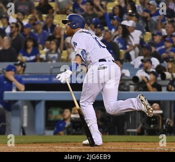 Los Angeles, United States. 08th July, 2022. Los Angeles Dodgers Justin Turner hits a solo home run to center off Chicago Cubs starting pitcher Mark Leiter Jr. during the fourth inning at Dodger Stadium in Los Angeles on Thursday, July 7, 2022. The Dodgers beat the Cubs 5-3. Photo by Jim Ruymen/UPI Credit: UPI/Alamy Live News Stock Photo