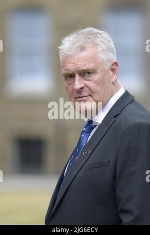 Lee Anderson MP (Con: Ashfield) in Westminster, being interviewed the day before Boris Johnson resigned as Prime Minister - 6th July 2022 Stock Photo