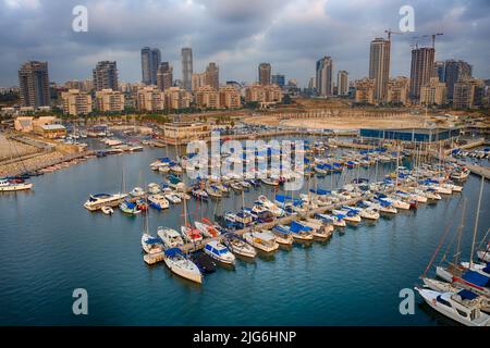 Aerial view of the Blue Marina Yacht club and Marina in Ashdod, Israel. The Blue Marina in Ashdod is one of the newest marinas in Israel. It is locate Stock Photo