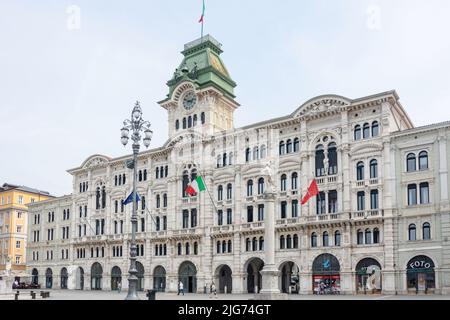 Palazzo del Municipio di Trieste (Town Hall), Piazza Unita d'Italia (Unity of Italy Square), Trieste, Friuli Venezia Giulia Region, Italy Stock Photo