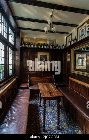 Ye Olde Mitre pub, Ely Court, Ely Place, Holborn, London, UK. Stock Photo