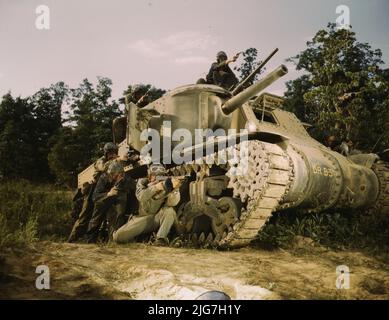 M-3 tank and crew using small arms, Ft. Knox, Ky. Stock Photo