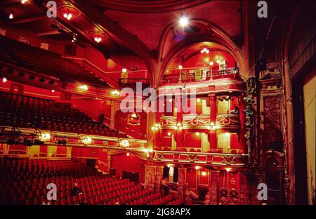 Bristol Hippodrome Theatre, St Augustine's Parade, Bristol, City of Bristol, 1970 - 2015. The auditorium in the Bristol Hippodrome Theatre. The Bristol Hippodrome Theatre opened in 1912. The auditorium is largely unaltered despite the building being damaged by fire in the 1940s. Stock Photo