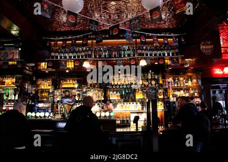 The Temple Bar pub, Temple Bar, Dublin, Ireland. Stock Photo
