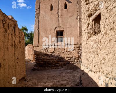 Historic mud city of Sinaw, Oman. Stock Photo