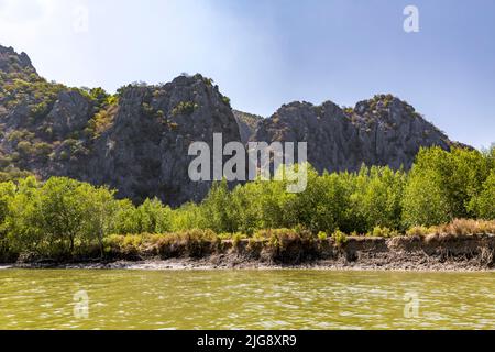 Boat trip on Khao Daeng River, Khao Sam Roi Yot National Park, Prachuap Khiri Khan Province, Thailand, Asia Stock Photo