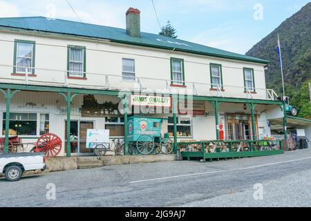 Otira, New Zealand - May 5 2022; Exterior old historic pub,Stagecoach Hotel, in Arthurs Pass Stock Photo