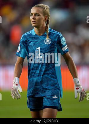 Germany goalkeeper Merle Frohms during the UEFA Women's Euro 2022 Group B match at Brentford Community Stadium, London. Picture date: Friday July 8, 2022. Stock Photo