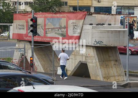 Bucharest, Romania - July 07, 2022: Construction site of the Doamna Ghica Overpass, which was supposed to be completed two years ago, and the difficul Stock Photo