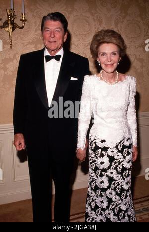 Nancy Reagan and Ronald Reagan May 1990 Credit: Ralph Dominguez/MediaPunch Stock Photo