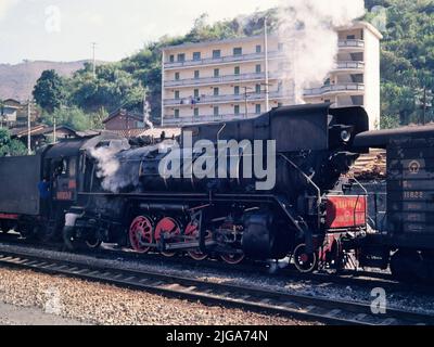 Datong Steam Locomotives, along the railway line between Xiamen and Nanping, Fujian Province, China, 1986 Stock Photo