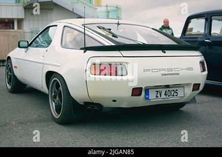 Closeup shot of old timer vintage car Porsche 928s at classic fest 2022, festival with old classic vintage cars and vehicles Stock Photo