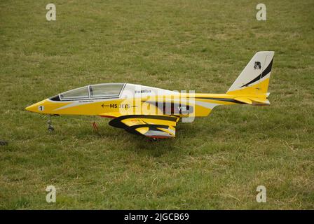 Eskişehir, Türkiye – June 25, 2022: A radio-controlled, turbofan jet engine model aircraft performed a demonstration flight at the Aviation Festival h Stock Photo