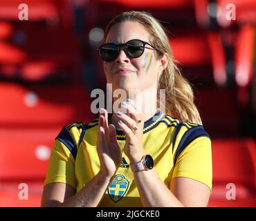 Sheffield, UK. 9th July, 2022. Sweden fan during the UEFA Women's European Championship 2022 match at Bramall Lane, Sheffield. Picture credit should read: Simon Bellis/Sportimage Credit: Sportimage/Alamy Live News Stock Photo