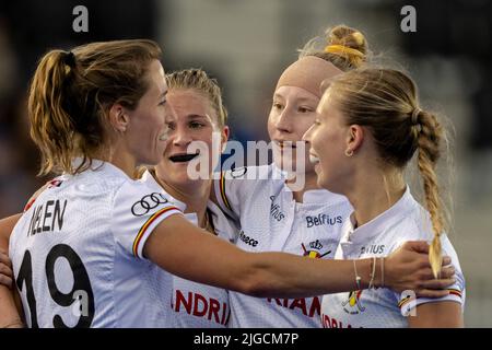 AMSTERDAM - Barbara Nelen, Alix Gerniers, Charlotte Englebert and Justine Rasir (BEL LR) after reaching the quarter-finals after the game between Belgium and Chile at the World Hockey Championships at Wagener stadium, on July 9, 2022 in Amsterdam, Netherlands . ANP SANDER KING Stock Photo