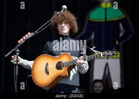 Dylan John Thomas performing on the main stage at the TRNSMT Festival at Glasgow Green in Glasgow. Picture date: Sunday July 10, 2022. Stock Photo