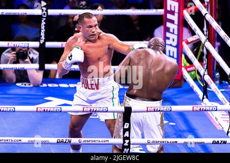 LONDON, UNITED KINGDOM. 09th Jul, 2022. Derek Chisora vs Kubrat Pulev during Chisora vs Fulev - European Heavyweight title rematch at The O2 Arena on Saturday, July 09, 2022 in LONDON UNITED KINGDOM. Credit: Taka G Wu/Alamy Live News Stock Photo