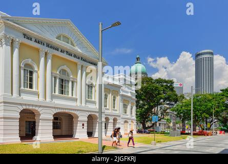 The Arts House at the Old Parliament, Republic of Singapore.  The Arts House bills itself as the home of the literary arts in Singapore.  It is housed Stock Photo