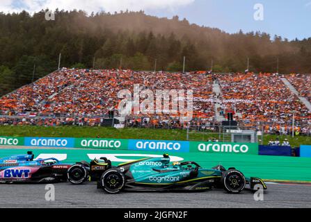 #5 Sebastian Vettel (DEU, Aston Martin Aramco Cognizant F1 Team), #14 Fernando Alonso (ESP, BWT Alpine F1 Team), Stock Photo