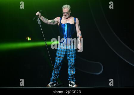 Andy Bell and Vince Clarke of electropop band Erasure performing on stage at the O2 Apollo in Manchester on October 10, 2021. Featuring: Erasure, Andy Bell Where: Manchester, United Kingdom When: 10 Oct 2021 Credit: Graham Finney/WENN Stock Photo