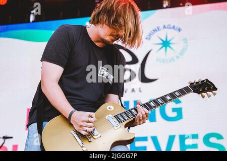 Madrid, Spain. 07th July, 2022. Joe Langridge-Brown of Nothing but Thieves Rock band performs live on stage at MadCool Festival in Madrid. Credit: SOPA Images Limited/Alamy Live News Stock Photo