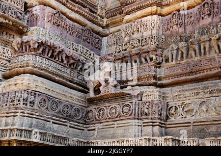 Beautifully carved Hira Bhagol or Gate, the eastern gate named after it's architect, Hiradhar, located in Dabhoi, Gujarat, India Stock Photo