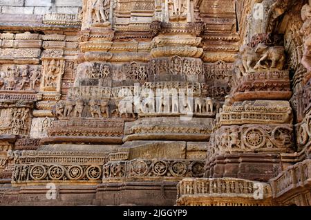 Beautifully carved Hira Bhagol or Gate, the eastern gate named after it's architect, Hiradhar, located in Dabhoi, Gujarat, India Stock Photo