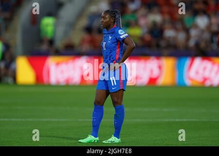 Rotherham, UK. 10th July, 2022. 10.07.2022, Fussball, UEFA Womens EURO 2022, France - Italy, GB, Rotherham, New York Stadium Bild: v. li. Kadidiatou Diani (11 France) Credit: dpa/Alamy Live News Stock Photo