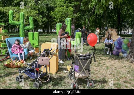 Odessa, Ukraine. 31st May, 2022. Children and adults attend at the children's party in Odessa People's Church. In connection with the military actions of the Russian Federation, there are many internally displaced people in Odessa. Children's holiday was organized for them and their children. (Credit Image: © Viacheslav Onyshchenko/SOPA Images via ZUMA Press Wire) Stock Photo