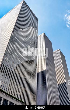 Skyscrapers on Avenue of the Americas in Rockefeller Center, New York City, USA  2022 Stock Photo