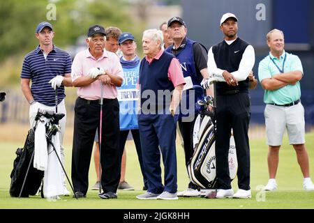 Rory McIlroy, Tiger Woods, Lee Trevino and Jack Nicklaus during the R&A Celebration of Champions event at the Old Course, St Andrews. Picture date: Monday July 11, 2022. Stock Photo