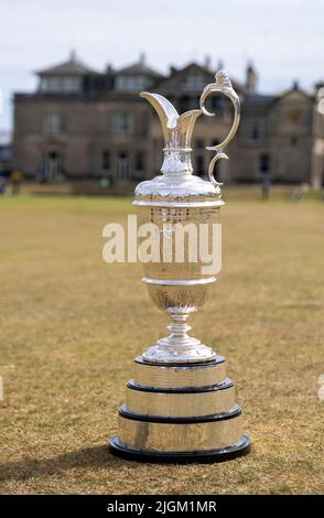 150th Open GolfChampionships, St Andrews, July 11th 2022  The Open Claret Jug on the 18th fairway in front of the R & A clubhouse at the Old Course, St Andrews, Scotland. Credit: Ian Rutherford/Alamy Live News. Stock Photo