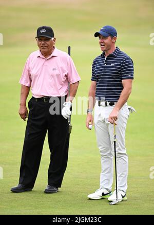 Rory McIlroy on the 11th green on day one of the Alfred Dunhill Links ...