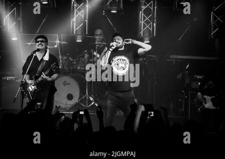 The rock band Las Pelotas and Emiliano Brancciari (NTVG) in a live show in Argentina Stock Photo