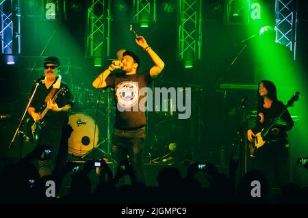 The rock band Las Pelotas and Emiliano Brancciari (NTVG) in a live show in Argentina Stock Photo