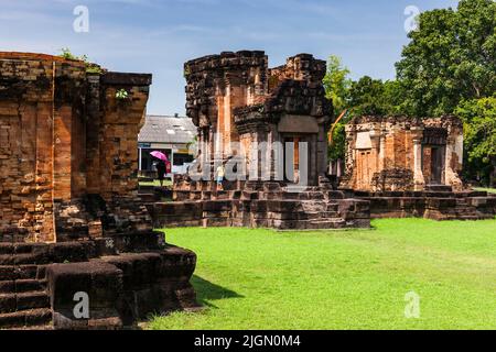 Prasat Sa Kamphaeng Yai, Khmer temple, 11th century, Si Saket(Si Sa Ket), Isan(Isaan),Thailand, Southeast Asia, Asia Stock Photo