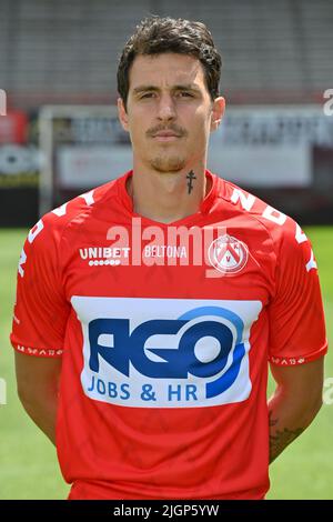 Kortrijk's Aleksandar Radovanovic poses for the photographer at the 2022-2023 photoshoot of Belgian Jupiler Pro League club KV Kortrijk, Tuesday 12 July 2022 in Kortrijk. BELGA PHOTO DIRK WAEM Stock Photo