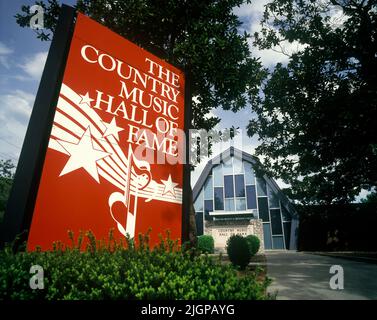 1992 HISTORICAL COUNTRY MUSIC HALL OF FAME MUSIC SQUARE NASHVILLE TENNESSEE USA Stock Photo