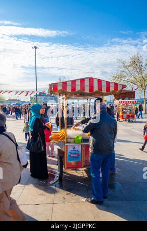 Sweetcorn Vendor, Istanbul, Turkey, Western Asia Stock Photo