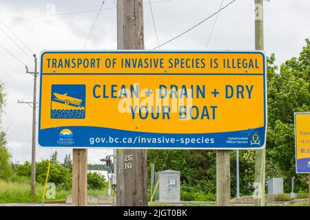 Clean Your Boat sign at the Sumas Border Crossing in Abbotsford, British Columbia, Canada Stock Photo