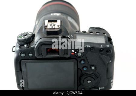 Canon 6D Mark II + EF 70-200mm F2. 8L IS Stock Photo - Alamy