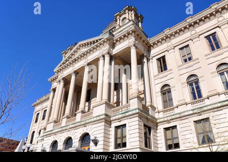 Onondaga Supreme and County Court House at 401 Montgomery Street in downtown Syracuse, New York State NY, USA. Stock Photo