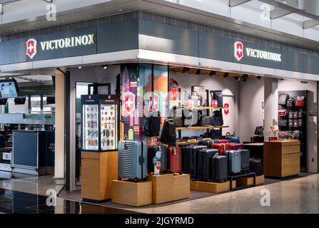 Victorinox hotsell store usa