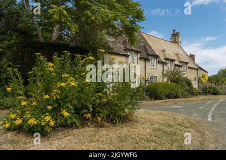 One of Northamptonshire's famous villages - Wadenhoe Stock Photo